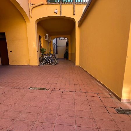 Housmart Senzanome 9/3 Apartment Болоня Екстериор снимка